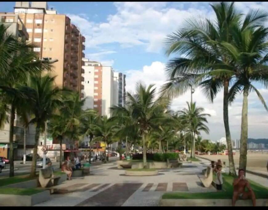 Apartamento 2 Dormitorios E Sacada Gourmet Frente Ao Mar プライア・グランデ エクステリア 写真